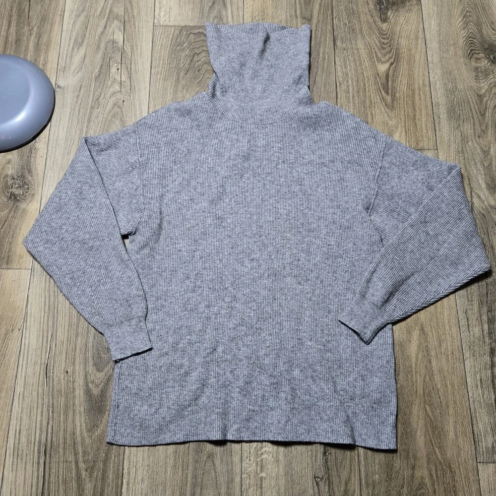 Free People SOFTLY STRUCTURED TUNIC SLOUCHY‎ FIT SWEATER in GREY Size Small